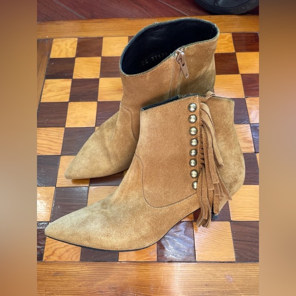 Saint Laurent Tan Ankle Boots with Gold Accents - Picture 1 of 9